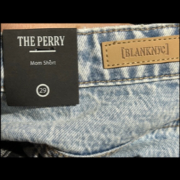Blank NYC The Perry Mom Shorts Cuffed Hem in Party Everyday Size 29 - NWT - Picture 12 of 16